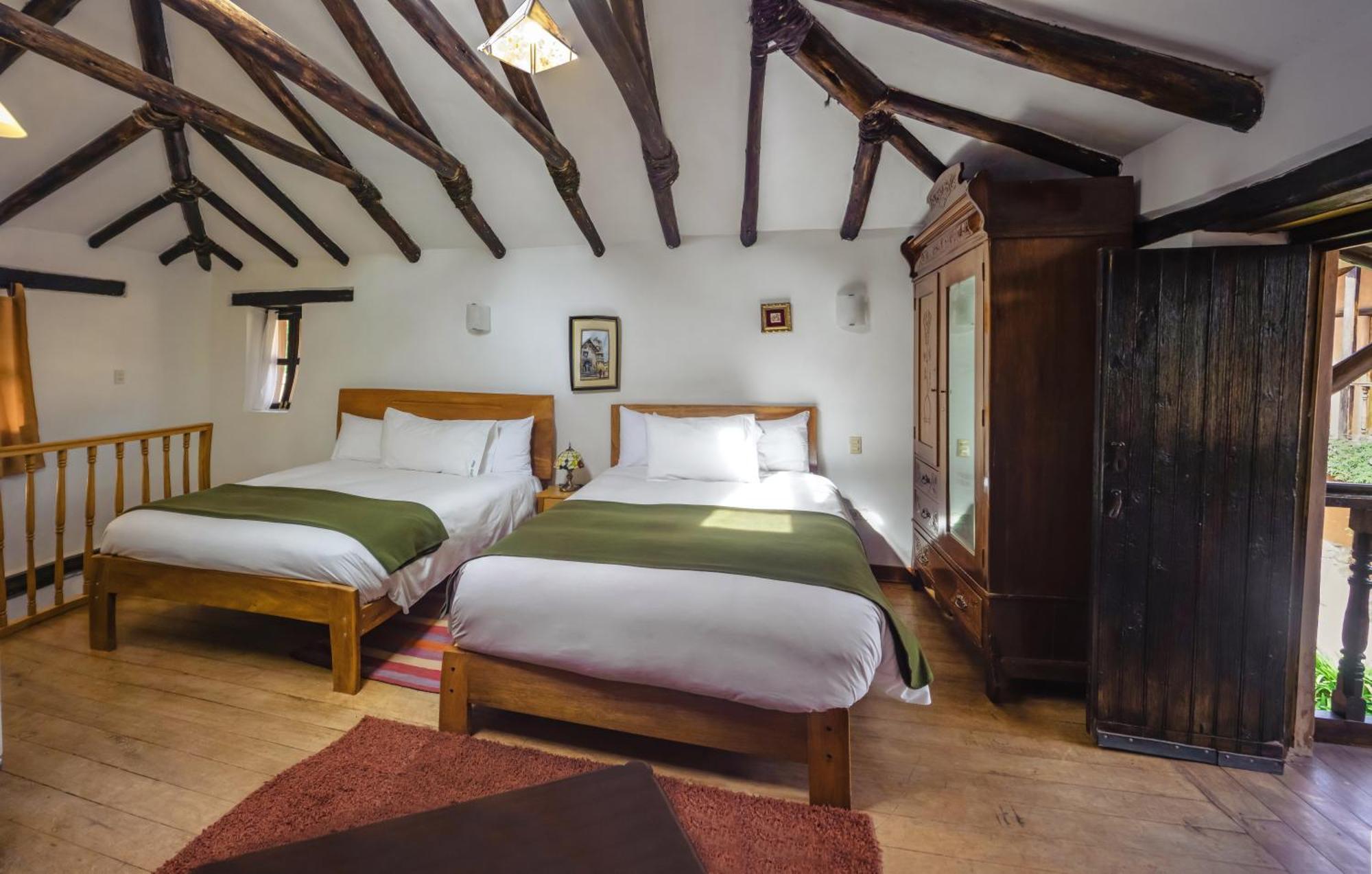 Lizzy Wasi Urubamba Hotel Bagian luar foto